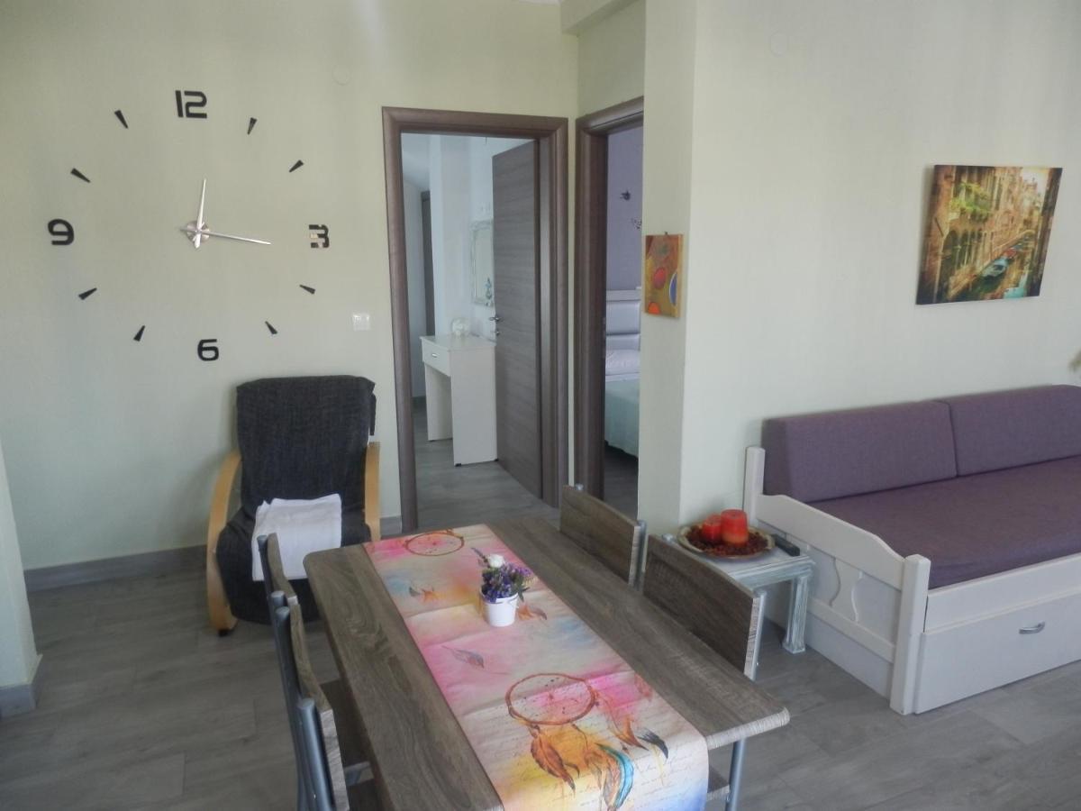 Zephyros Family Apartments Ormos Panagias Exterior foto