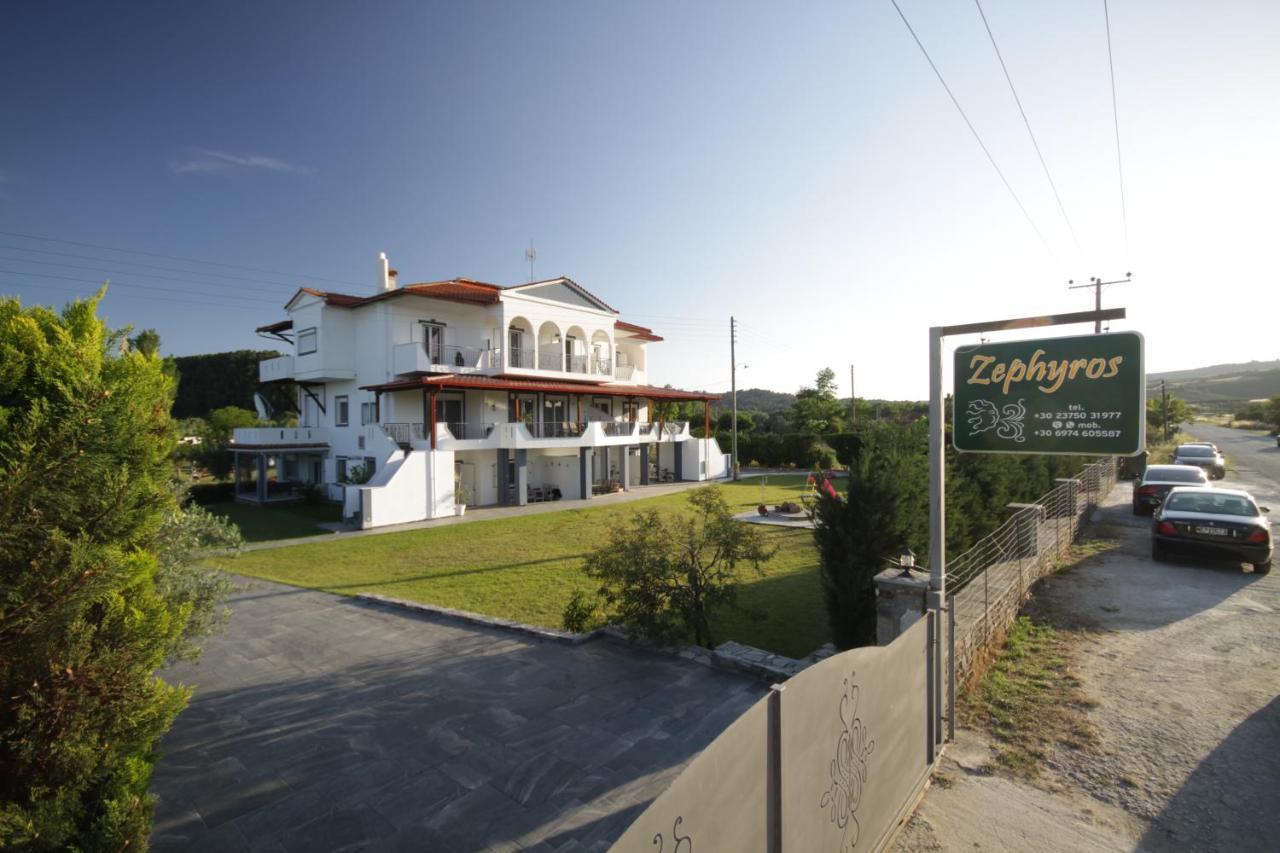 Zephyros Family Apartments Ormos Panagias Exterior foto