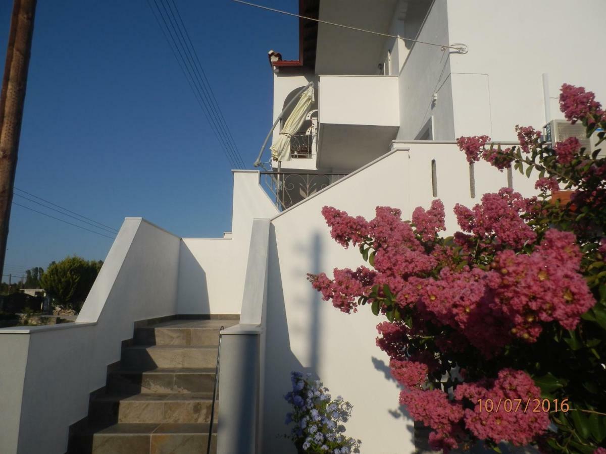 Zephyros Family Apartments Ormos Panagias Exterior foto